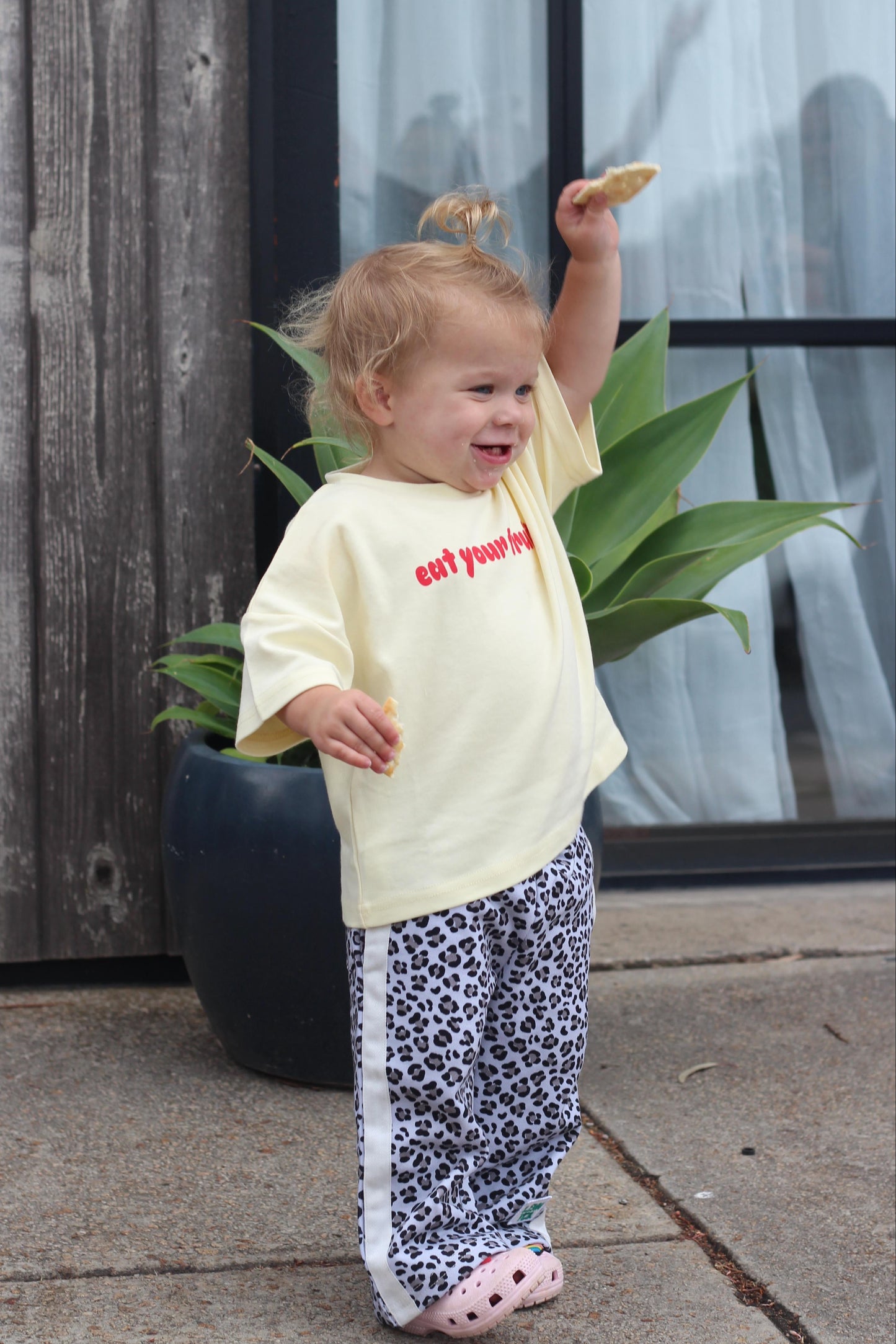 toddler-wearing kids-leopard-pants